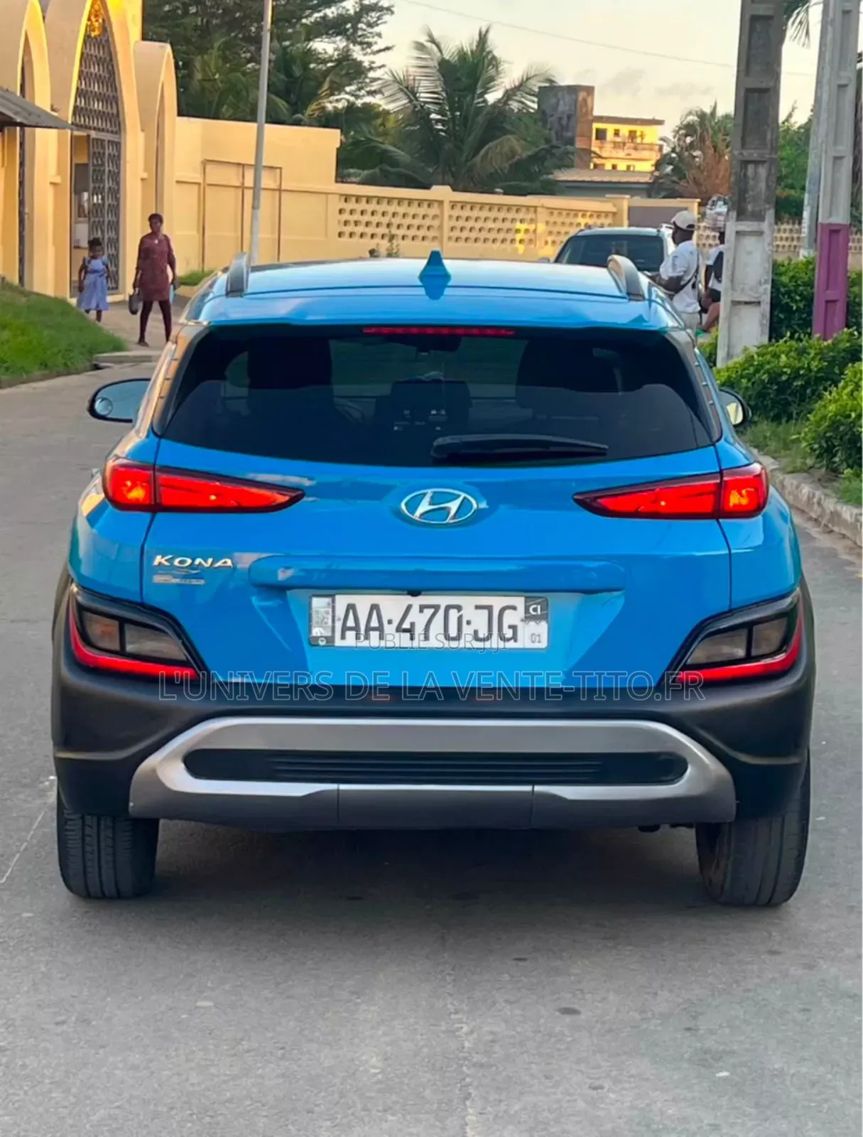 Hyundai Kona Limited 2023 Bleu