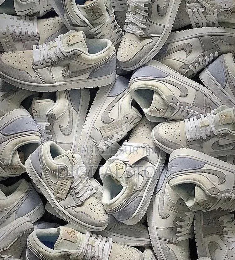 Nike SB Authentique