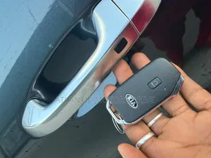 Kia Seltos 2022 Gris