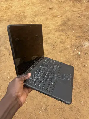 Ordinateur portable Dell Latitude 5300 4GB Intel Core 2 Duo HDD 256GB