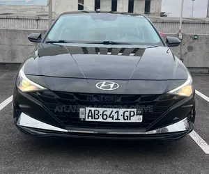 Hyundai Elantra 2021 Noir