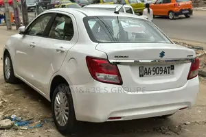 Suzuki Dzire 2024 Blanc