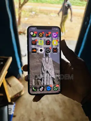 Apple iPhone 11 Pro Max 64 GB Gris