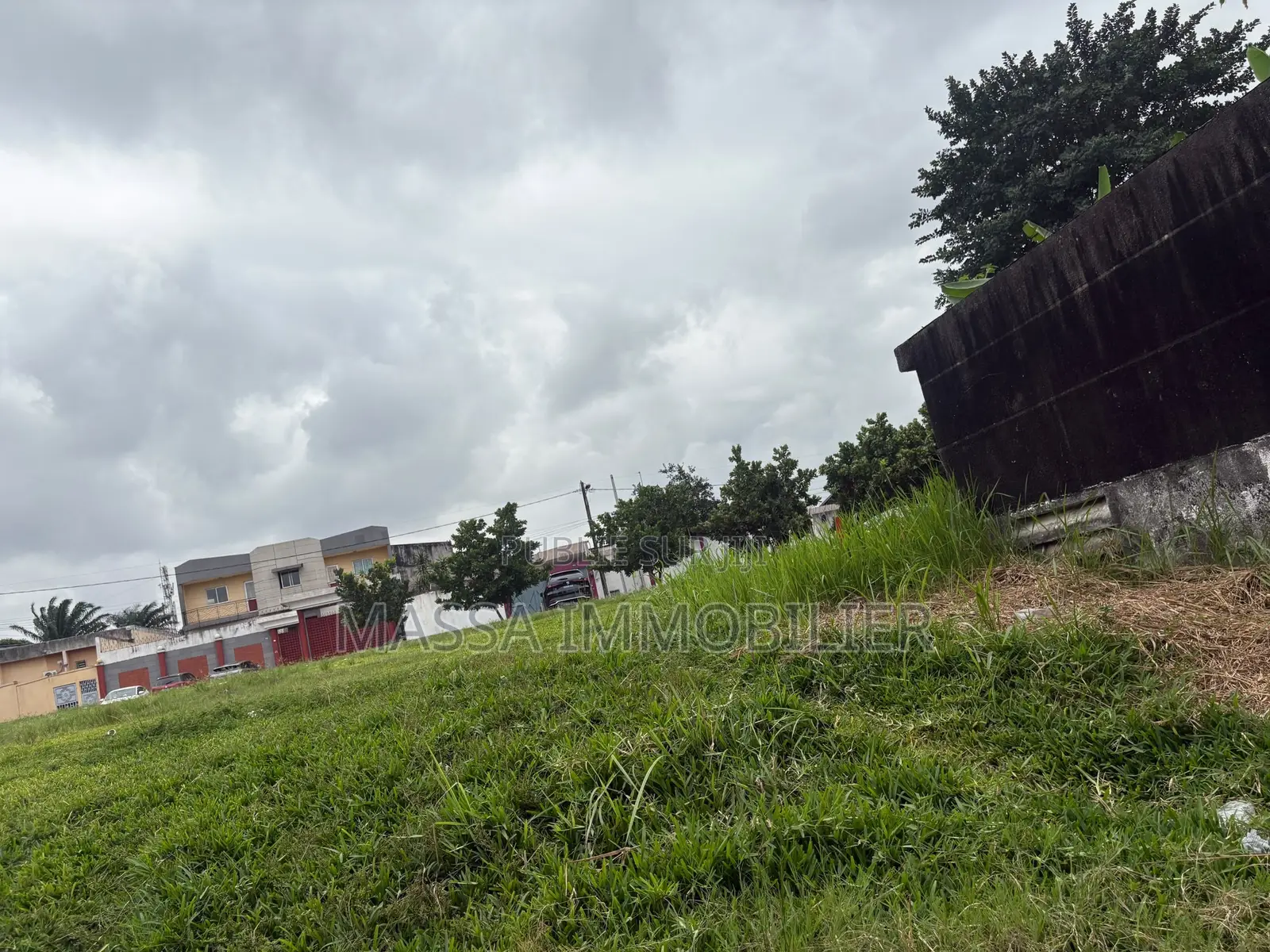 Vente Terrain Résidentiel 906 M2 À Cocody Centre