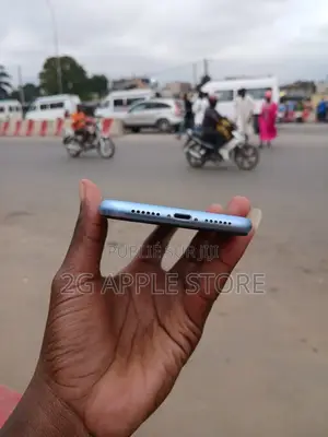 Nouveau Apple iPhone XR 64 GB Bleu