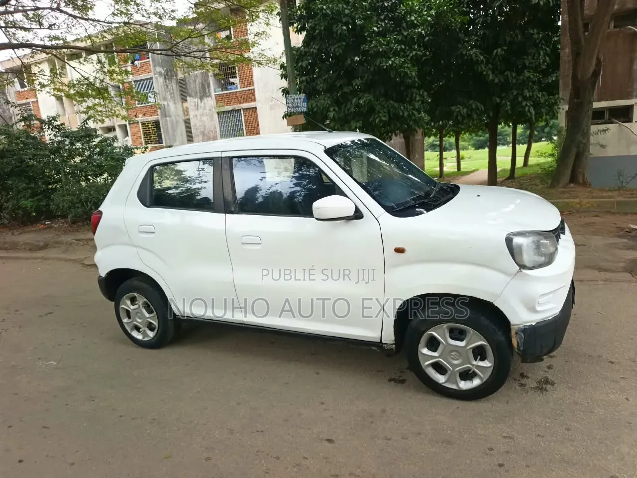 Suzuki S-Presso 2023 Blanc