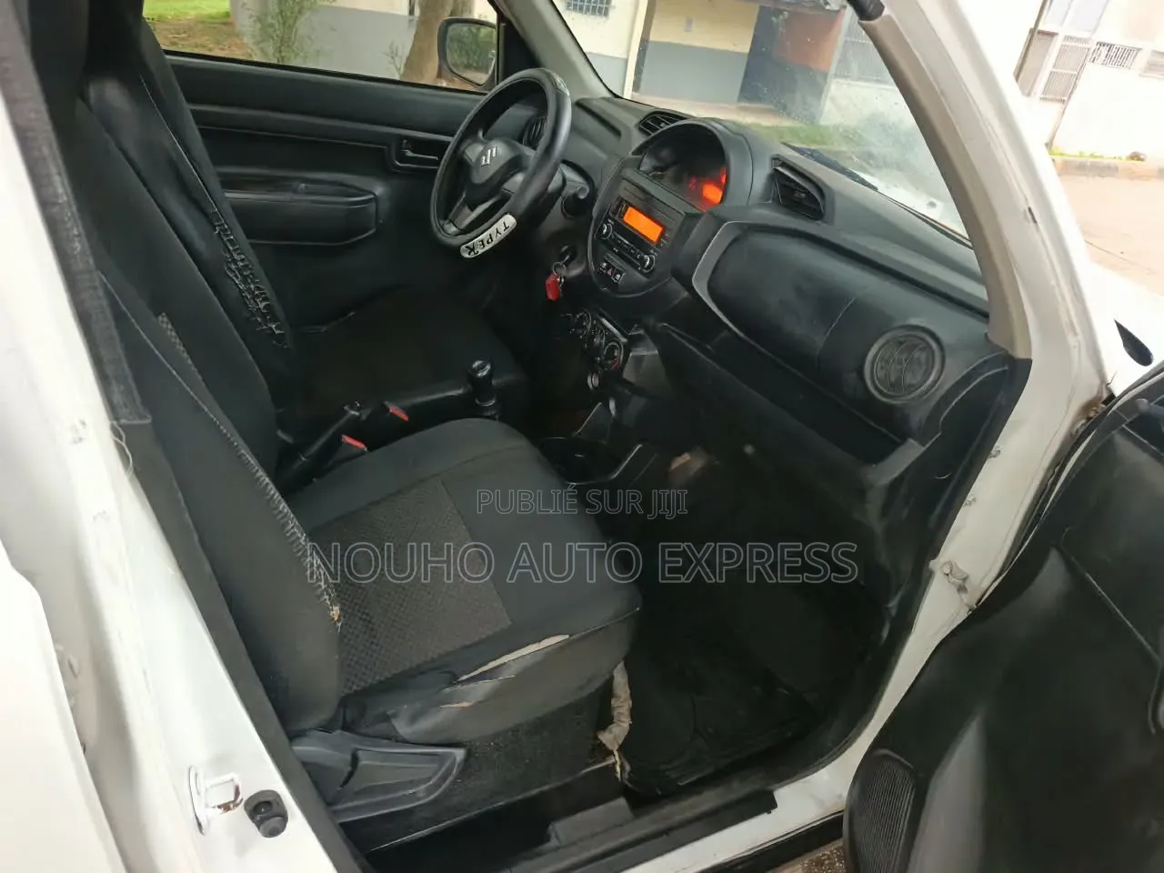 Suzuki S-Presso 2023 Blanc