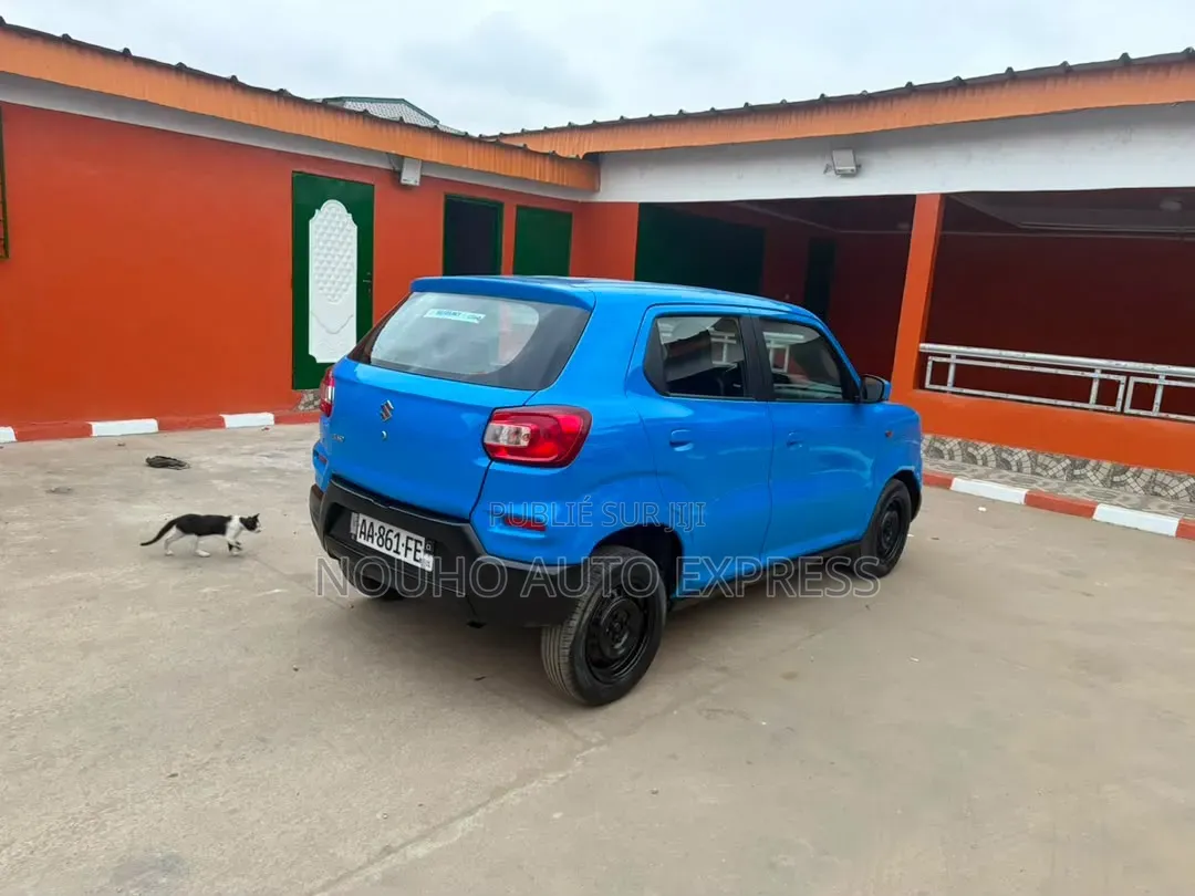 Suzuki S-Presso 2024 Bleu
