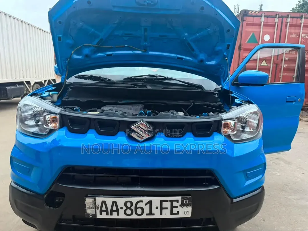 Suzuki S-Presso 2024 Bleu