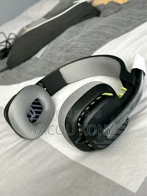 Tout Passe Dans Le Casque Audio