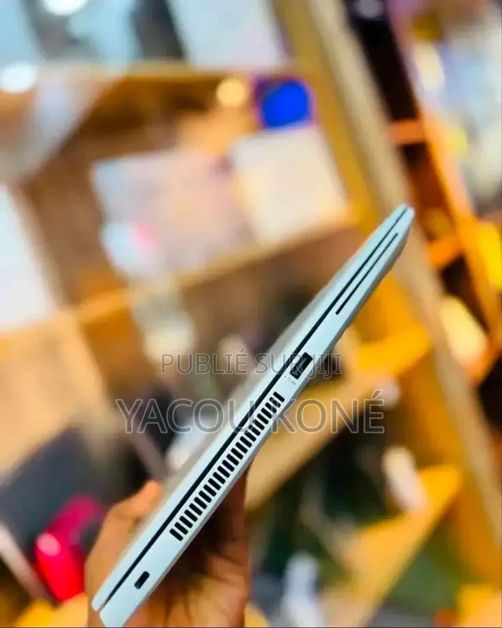 Nouveau HP EliteBook 840 G3 8GB Intel Core i5 eMMC 256GB