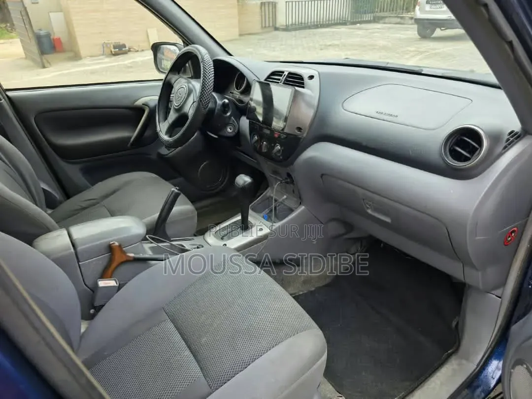 Toyota RAV4 2005 Bleu