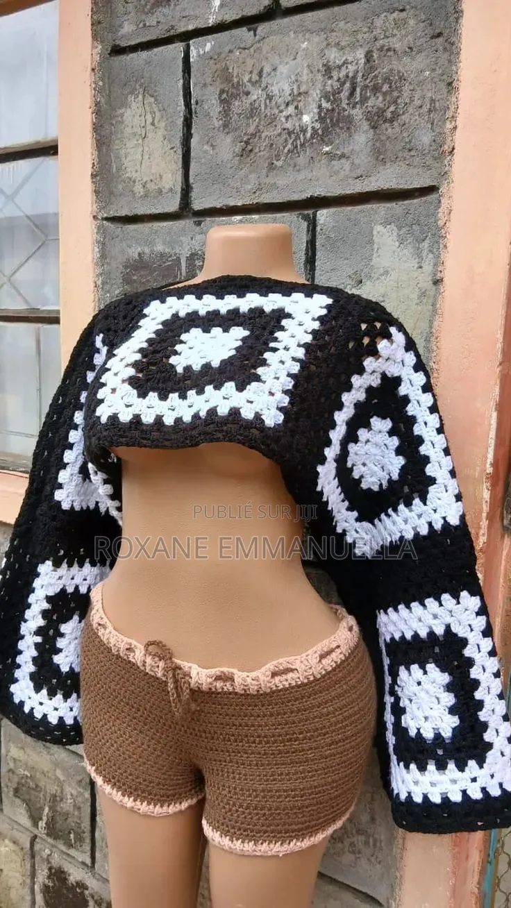 Cardigan Au Crochet