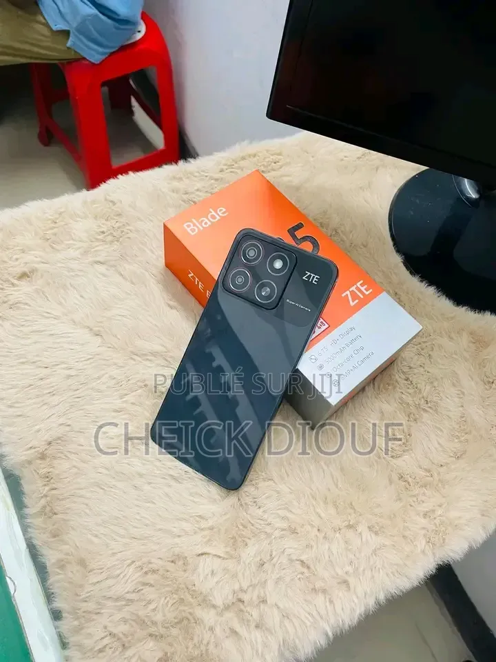 Nouveau ZTE Blade A35 64 GB Noir