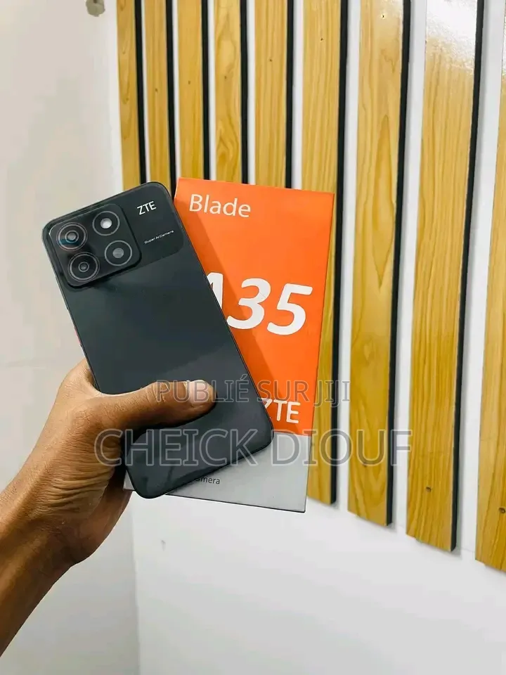 Nouveau ZTE Blade A35 64 GB Noir