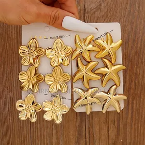 Ensemble De Boucles d'Oreilles Au Style Minimaliste Et Tendance.