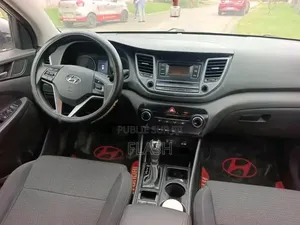 Hyundai Tucson 2016 Gris
