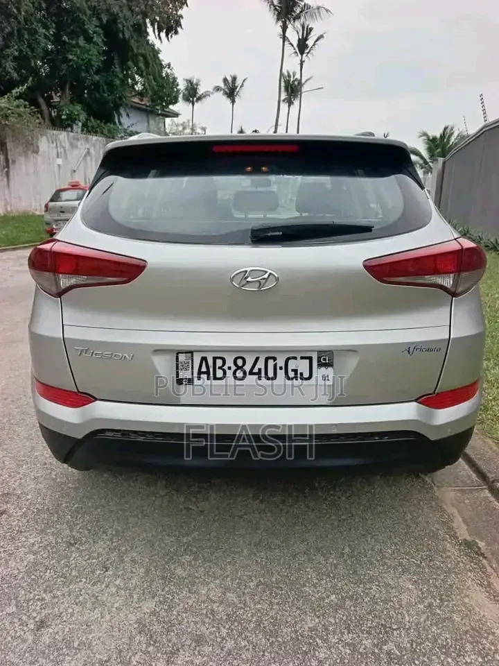 Hyundai Tucson 2016 Gris