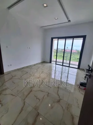 4chbre Duplex dans Grâces Immobilier, Bingerville à Louer