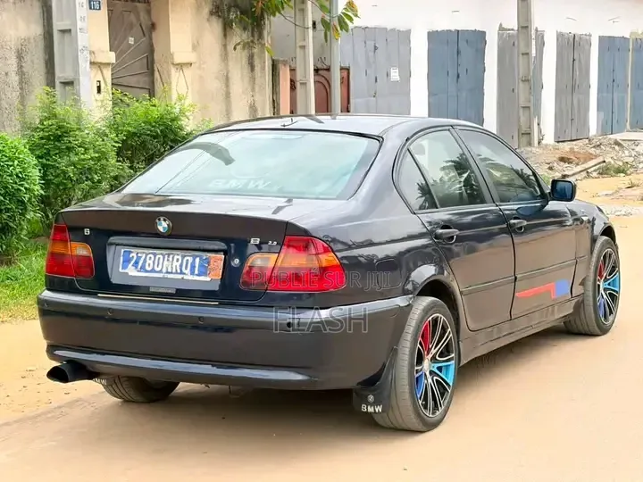 BMW 3 Series 2004 Noir