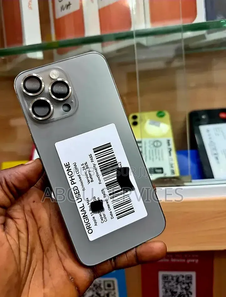 Nouveau Apple iPhone 15 Pro Max 512 GB Argenté
