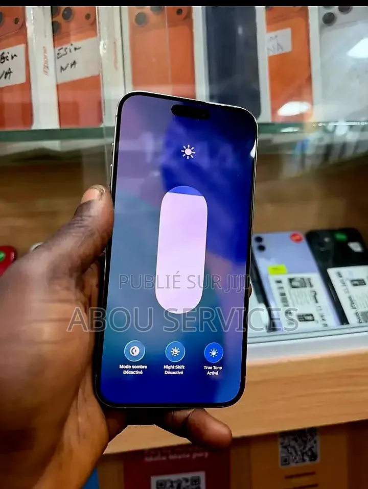 Nouveau Apple iPhone 15 Pro Max 512 GB Argenté