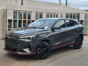 Nouveau Changan X5 Plus 1.5 Blue Core FWD 2025 Gris