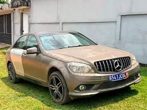 Mercedes-Benz C300 2009 Argenté