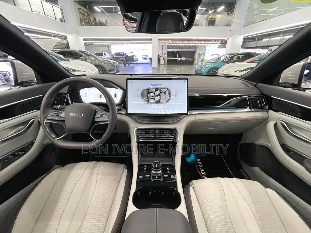 BYD Song Plus 1.5 CVT Hybrid AWD 2024 Beige
