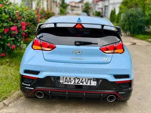 Nouveau Hyundai Veloster 2021 Bleu