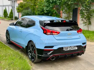Nouveau Hyundai Veloster 2021 Bleu