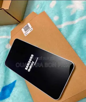 Nouveau Samsung Galaxy S25+ 256 GB Noir