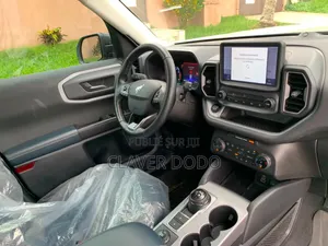 Ford Bronco Sport 2023 Gris
