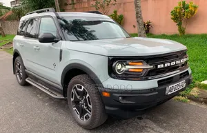 Ford Bronco Sport 2023 Gris
