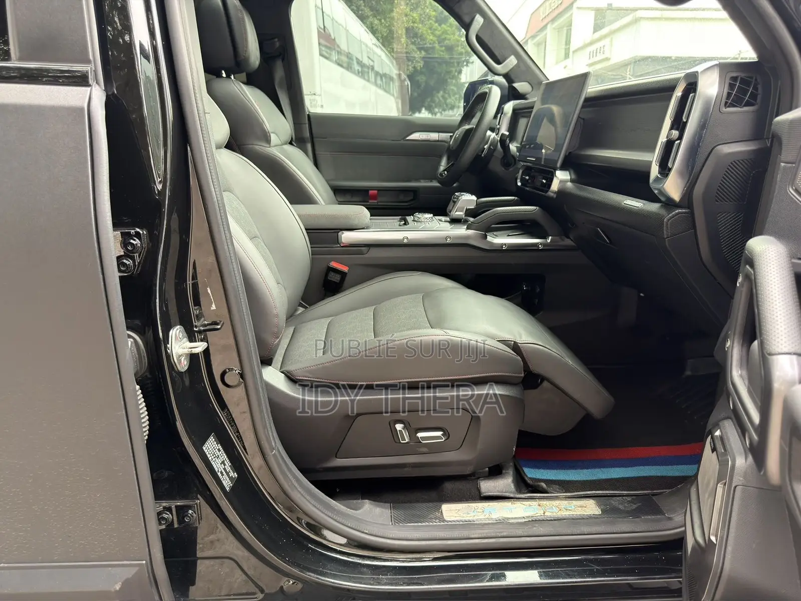Jetour T2 2.0 Petrol AWD 2024 Noir