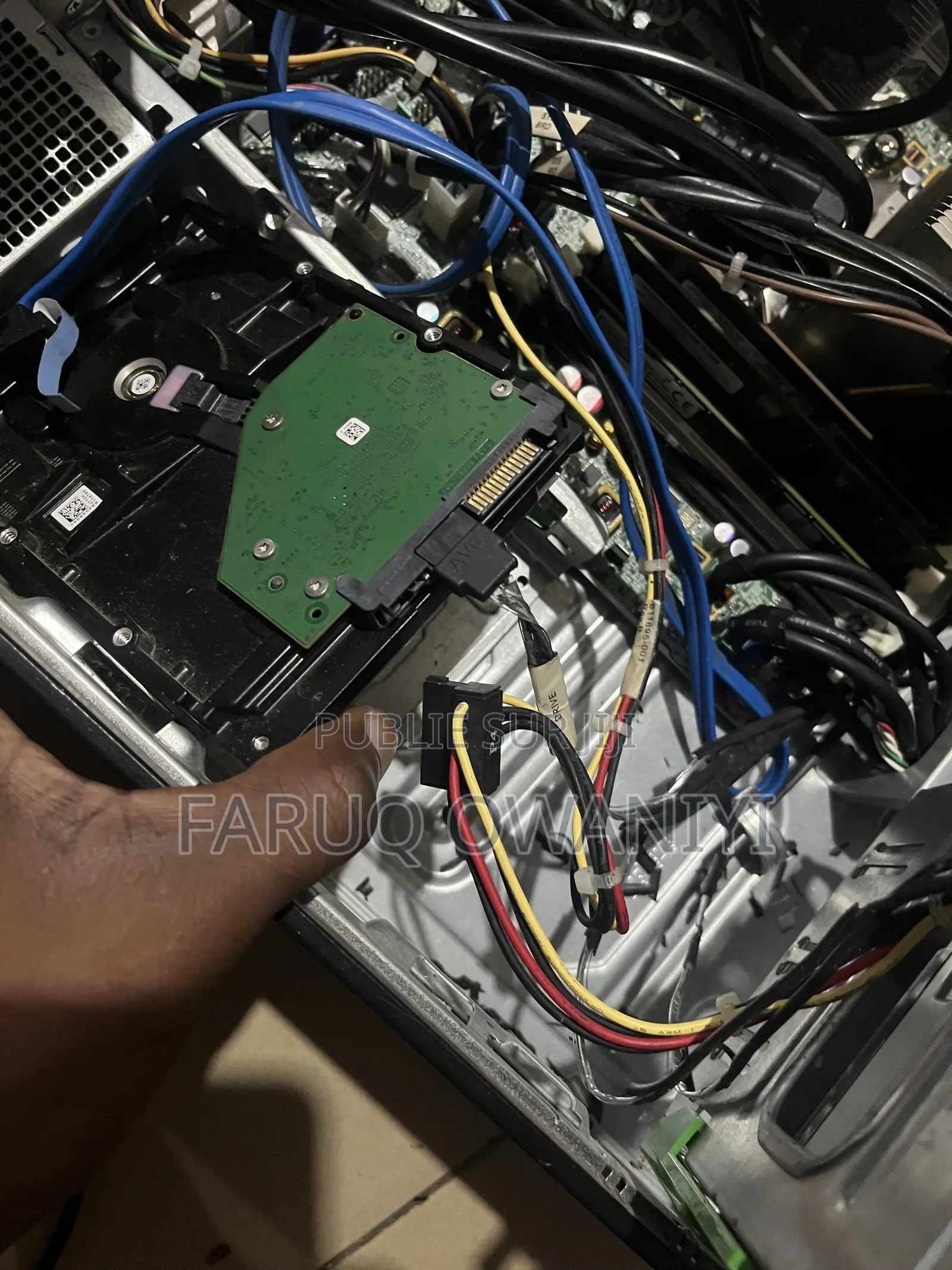 Ordinateur de bureau HP EliteDesk 800 20GB Intel Core i7 HDD 1T