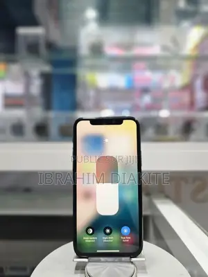 Apple iPhone 11 Pro 64 GB Vert