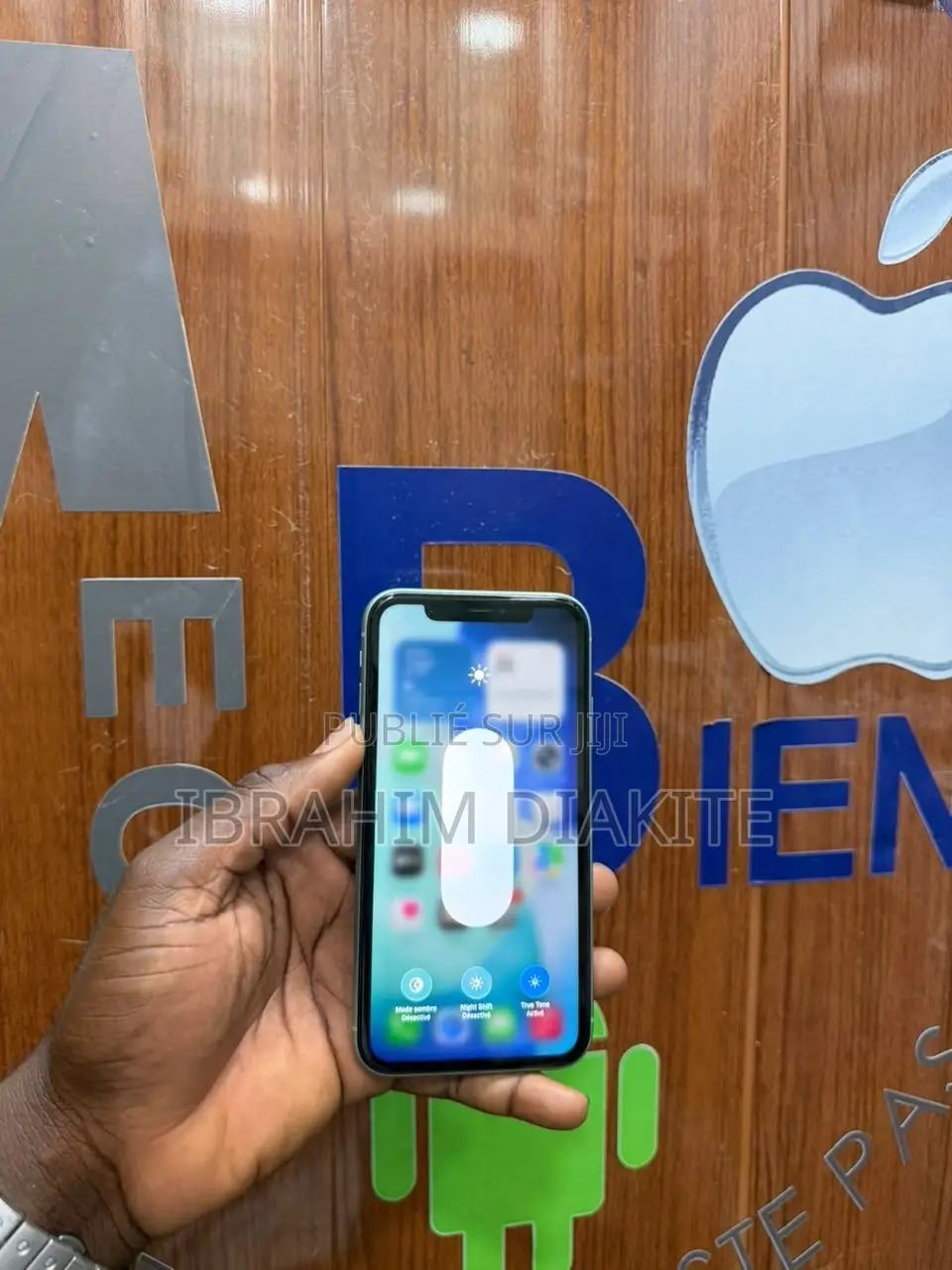 Apple iPhone 11 64 GB Vert