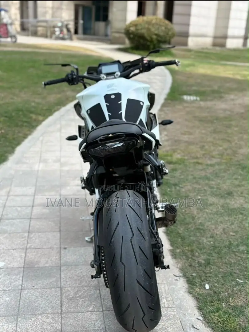 Nouveau Yamaha MT-15 2017 Bleu