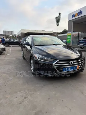 Hyundai Elantra 2018 Noir