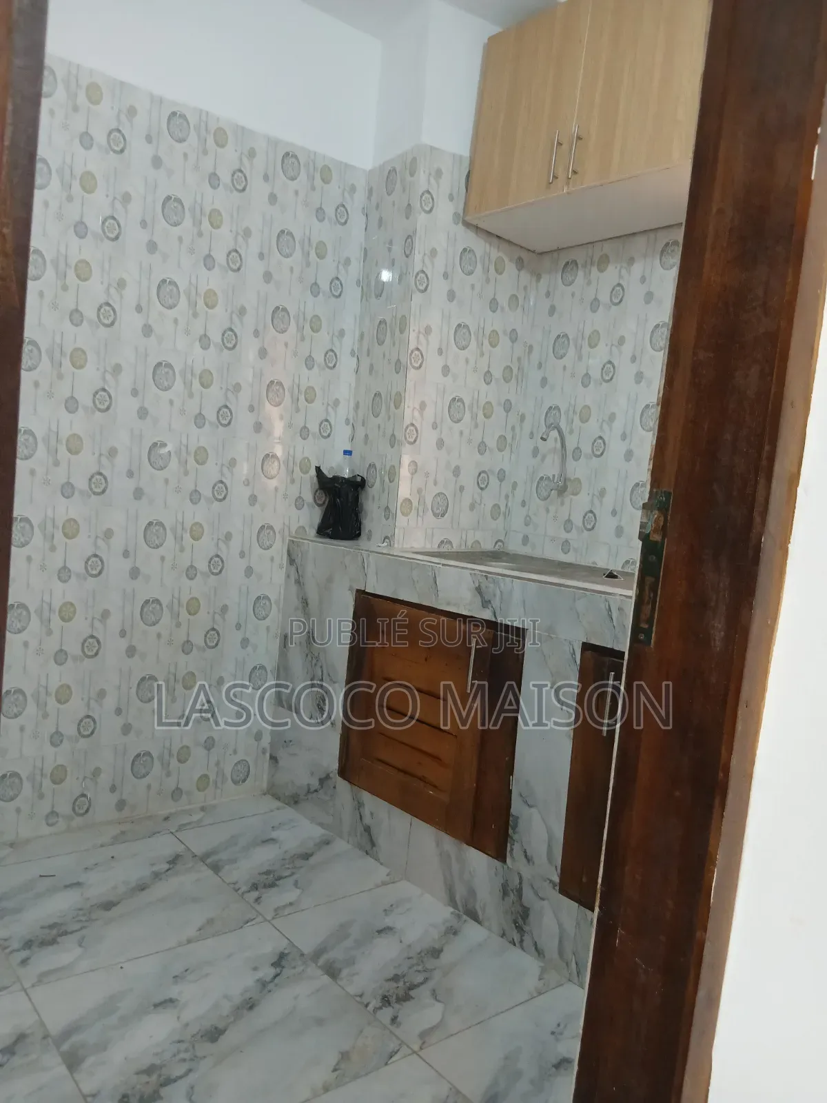 3chbre Appartement dans Lascoco Maison, Cocody à Louer