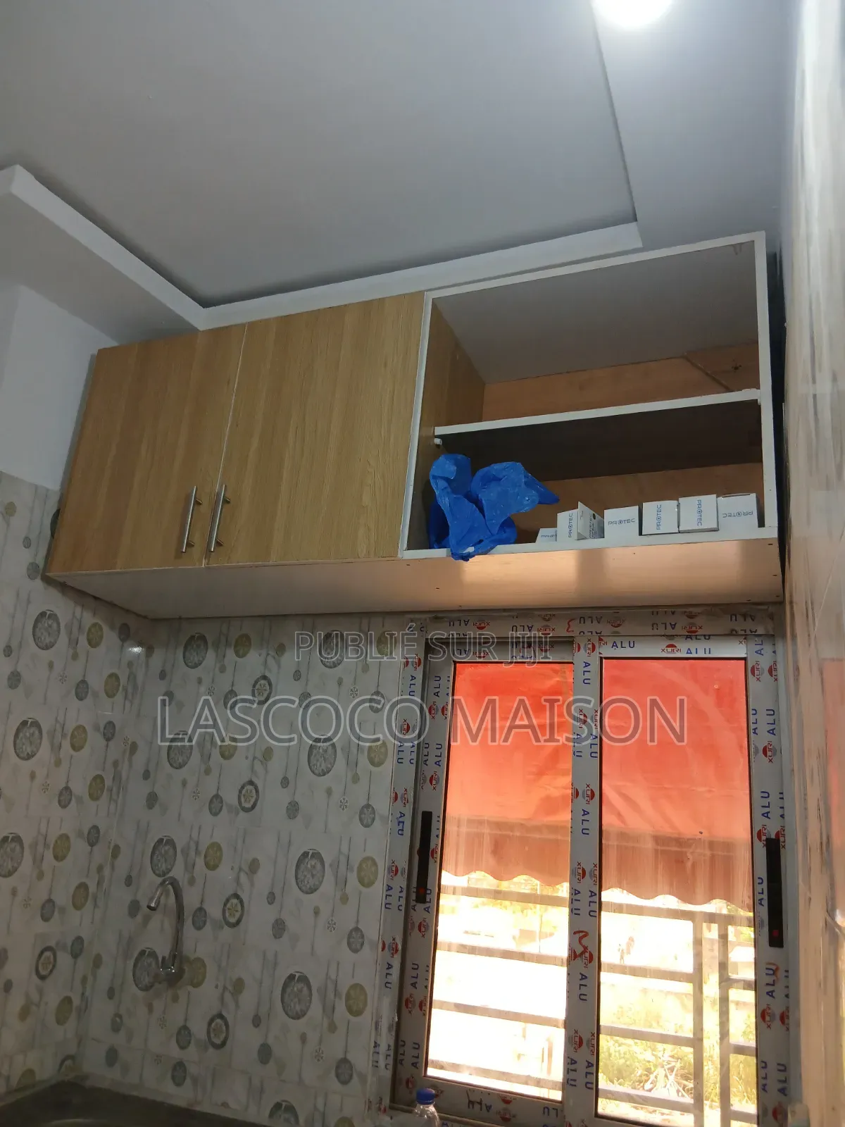 3chbre Appartement dans Lascoco Maison, Cocody à Louer