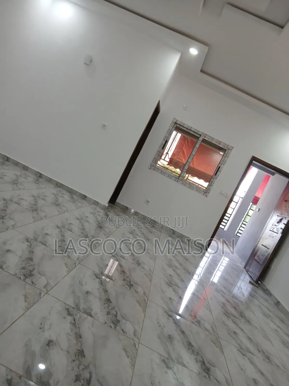 3chbre Appartement dans Lascoco Maison, Cocody à Louer