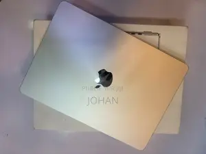 Nouveau Apple MacBook Air 2024 M3 16GB Apple M3 SSD 256GB