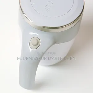 Tasse Magnétique Rotative Portable en Acier