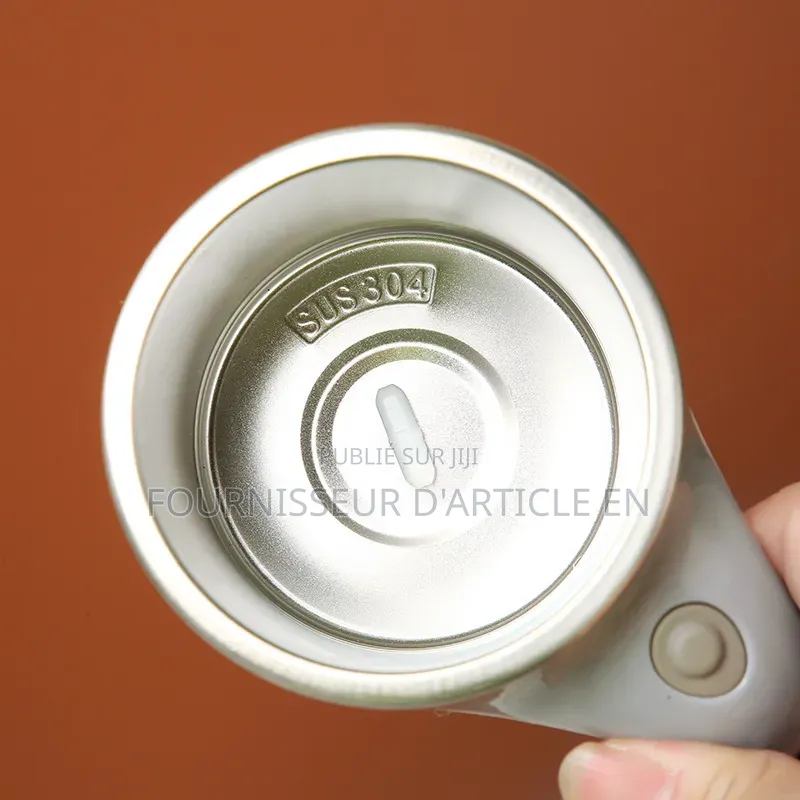 Tasse Magnétique Rotative Portable en Acier