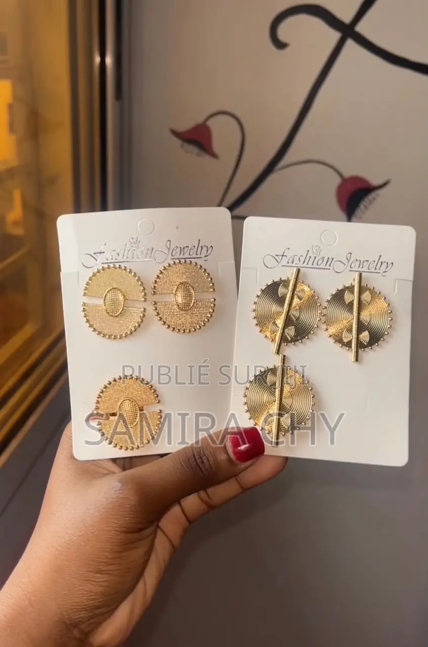 Boucles D’oreilles Avec Bagues