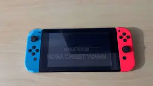 Nintendo Switch (Non Cracker Mais Possible)