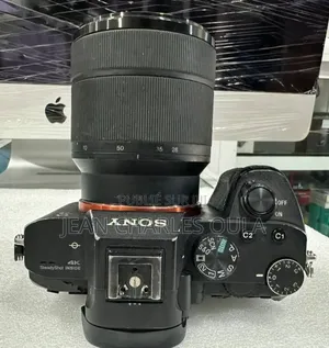 Sony Alpha A7 III + Sony 28-70mm F4