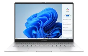 Nouveau Asus Zenbook 14X OLED 32GB Intel Core Ultra 9 SSD 1T